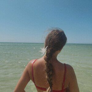 Meet your Posher, Valentina